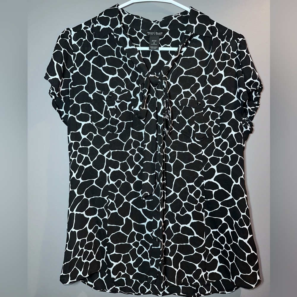 White House Black Market 100% Silk Blouse – Size 8
